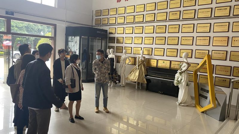 工厂短视频代运营：揭秘高效内容营销之道**